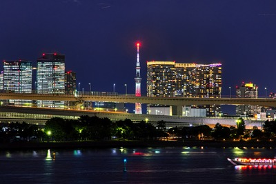 お台場から撮影したキャンドルツリー