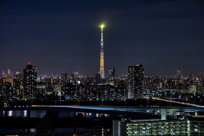 SDGsの17色をイメージした特別ライティング