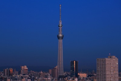 夜明けの東京スカイツリー