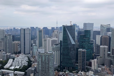 六本木ヒルズから見た東京スカイツリー
