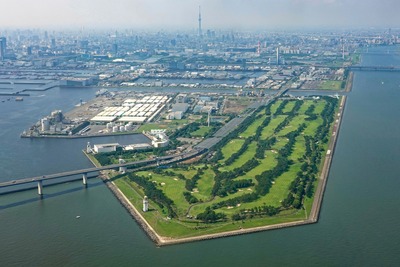 若洲ゴルフリンクスと東京スカイツリー