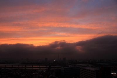 夕暮れの東京スカイツリー