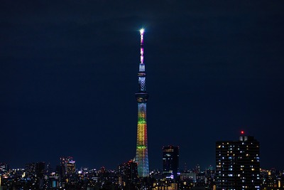 東京スカイツリー 試験点灯