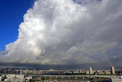 虹と東京スカイツリー