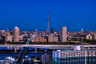 夜明けの東京スカイツリー