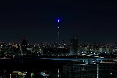 サファイアブルー