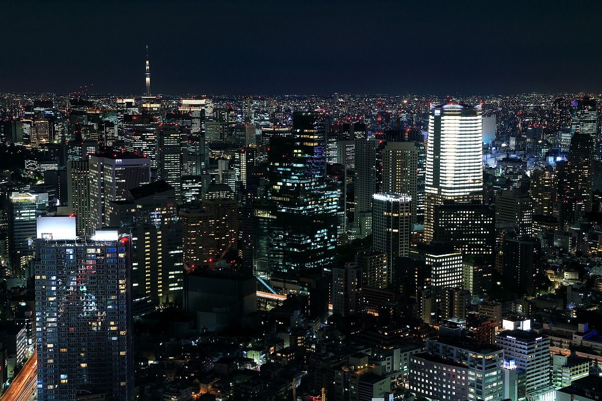 六本木ヒルズからの夜景と東京スカイツリー 12年8月9日 東京スカイツリー定点観測所