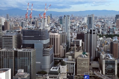 ¥Ö¥ê¡¼¥¼¥¿¥ï¡¼¤«¤é¸«¤¿ÃæÇ·Åç¥Õ¥§¥¹¥Æ¥£¥Ð¥ë¥¿¥ï¡¼