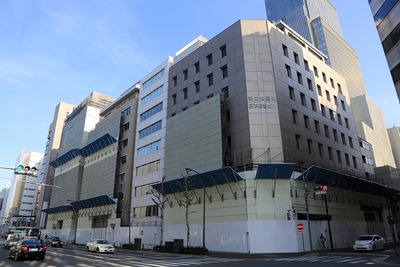 日本橋室町三丁目地区第一種市街地再開発事業 既存建物解体工事