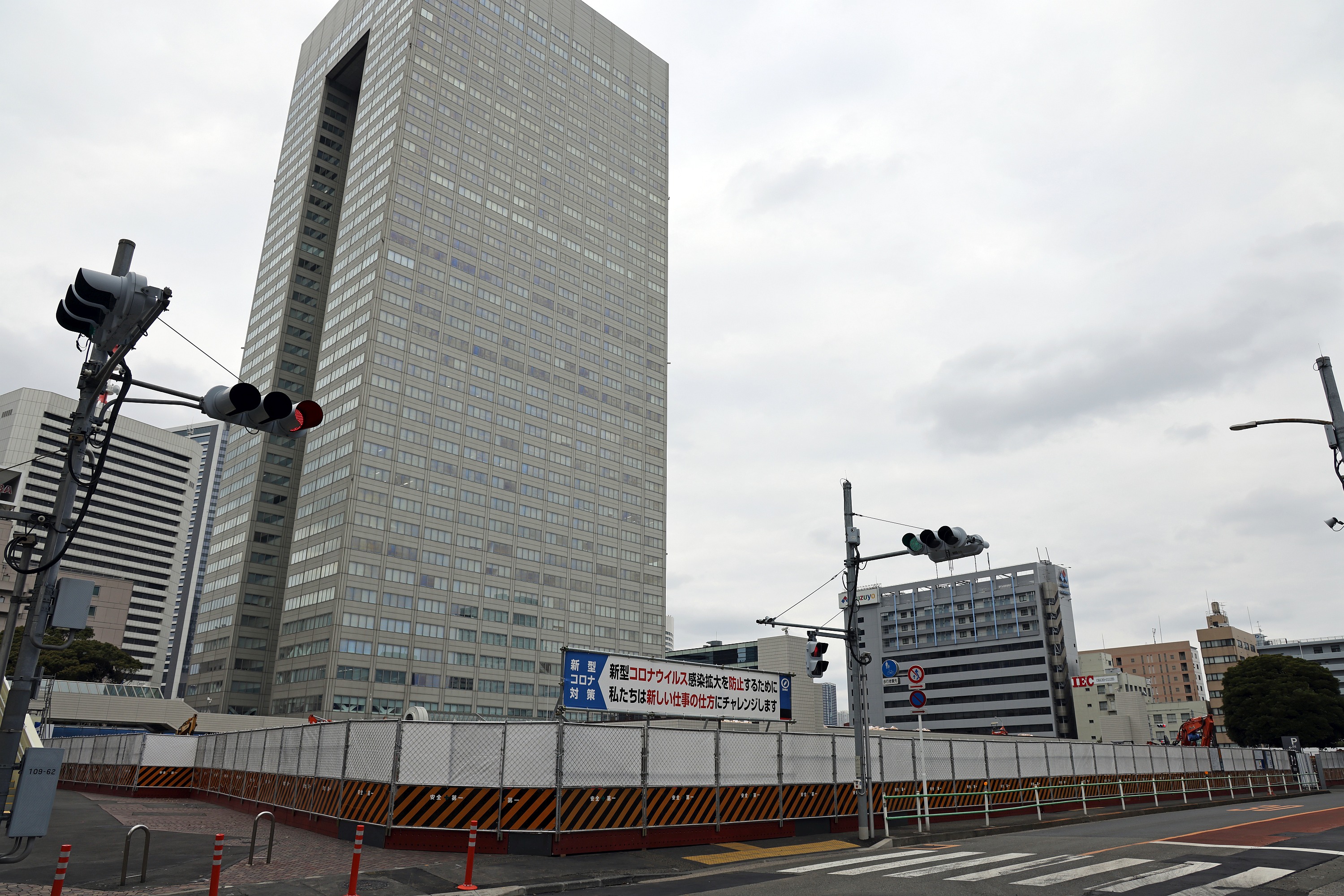 巨大ツインタワー水晶　1 高さ232.55mの巨大ツインタワー「(仮称)芝浦一丁目計画」の建設地の