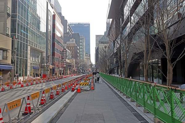 TOFROM YAESU TOWER（トフロム ヤエス タワー）