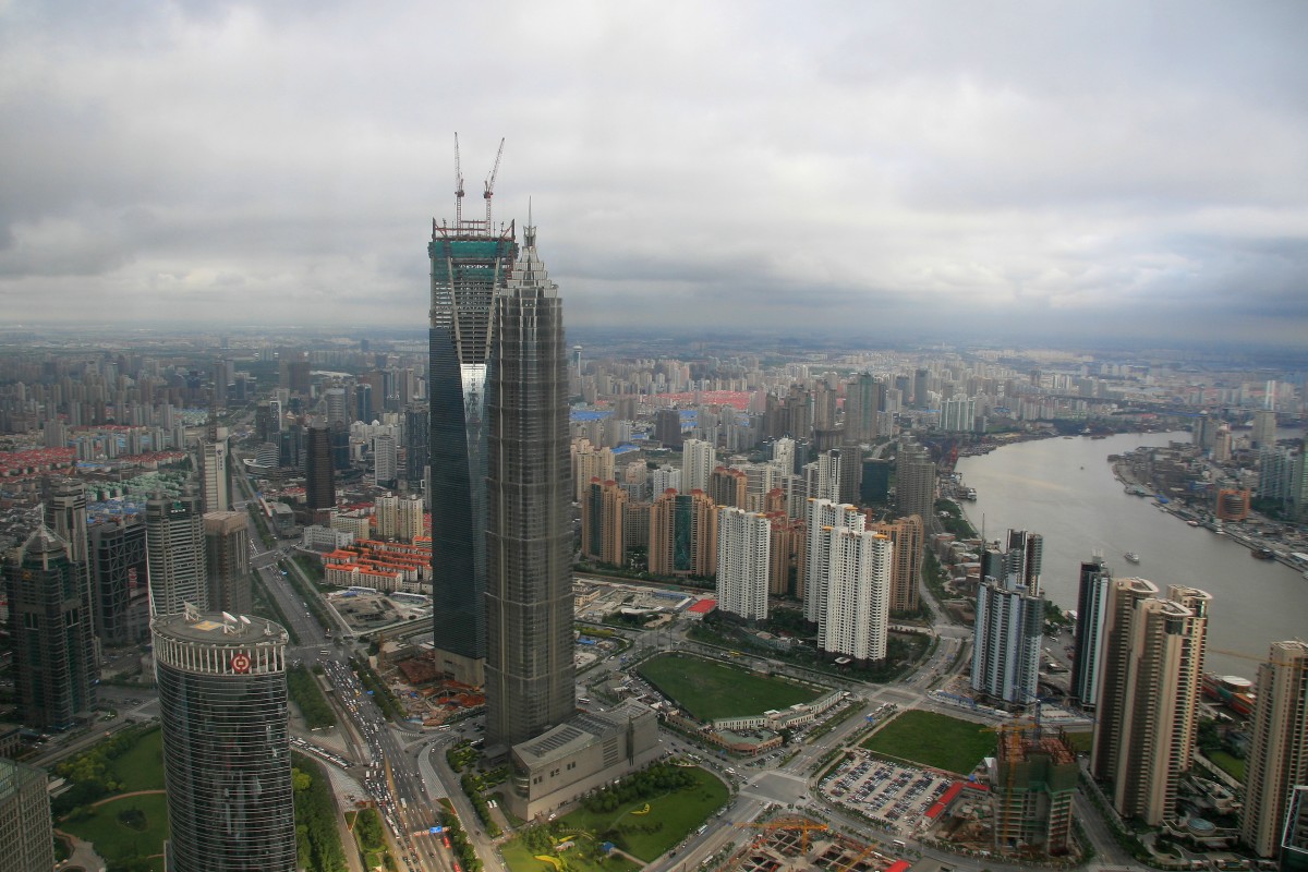 上海環球金融中心とジンマオタワー 超高層マンション 超高層ビル