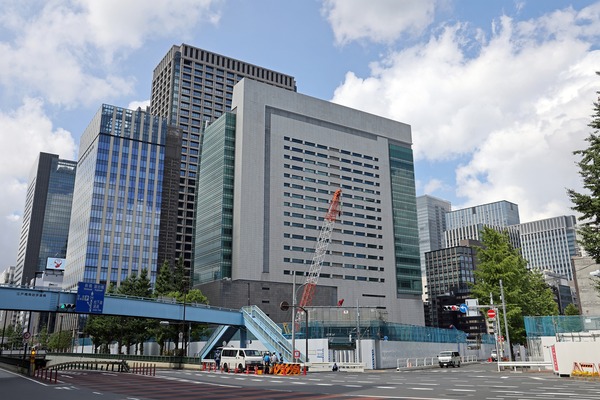 ÆüËܶ¶°ìÃúÌÜÃæÃ϶èÂè°ì¼ï»Ô³¹ÃϺƳ«È¯»ö¶È C³¹¶è