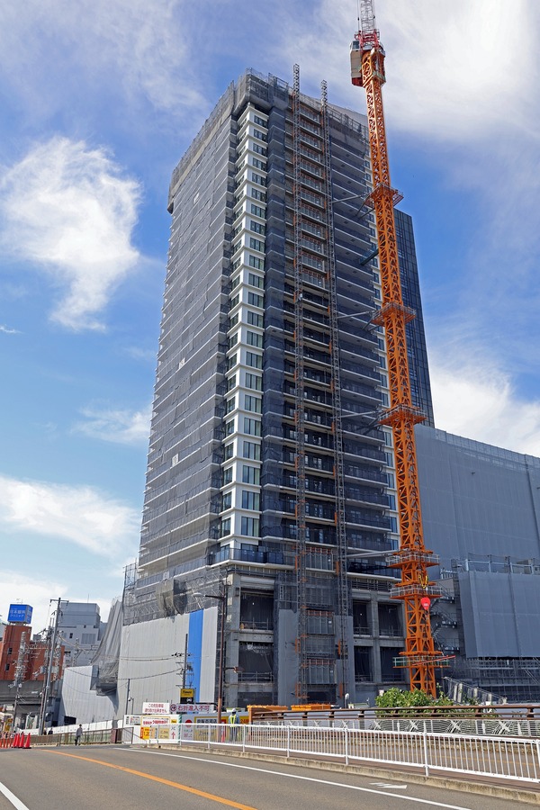 THE TOWER HIRAKATA