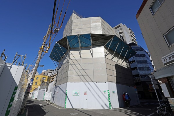 �Ķ��������϶�����Գ��ϺƳ�ȯ���ȡ�B�����