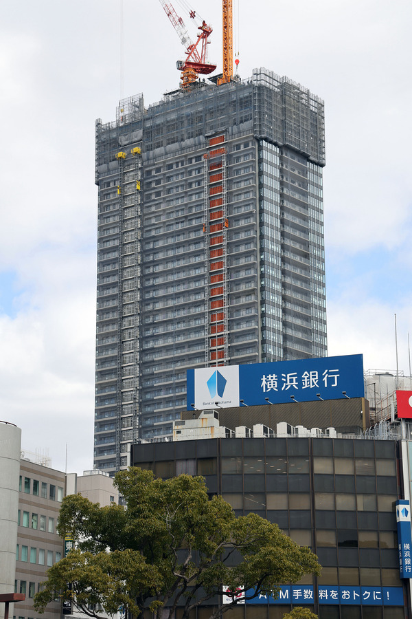 ¥¶¡¦¥è¥³¥Ï¥Þ¥Õ¥í¥ó¥È¥¿¥ï¡¼¡ÊTHE YOKOHAMA FRONT TOWER¡Ë