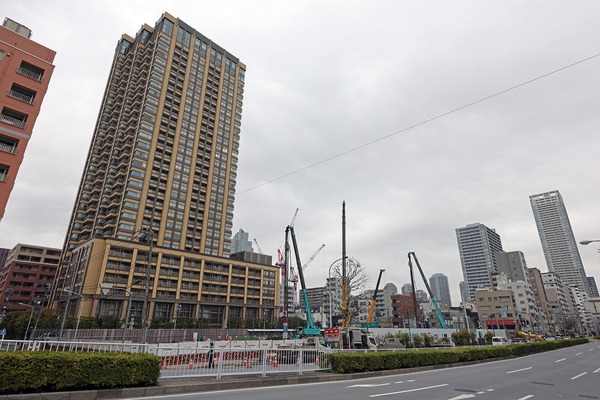 ���绰�������϶�����Գ��ϺƳ�ȯ���� A����