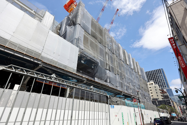 �������Ȭ�Ž���������B�϶�����Գ��ϺƳ�ȯ����