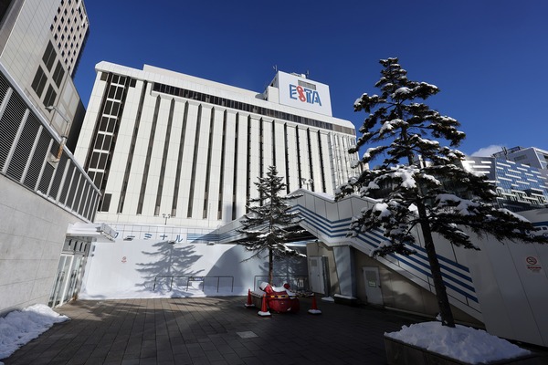 ���ڥ�����