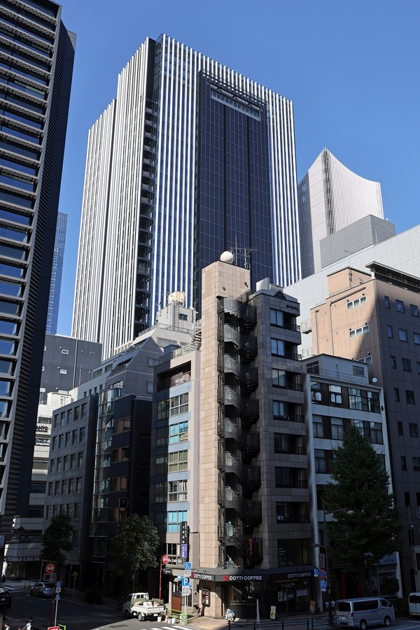 TODA BUILDING