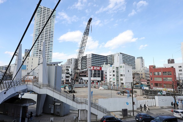 �㾾Į�������϶�����Գ��ϺƳ�ȯ����