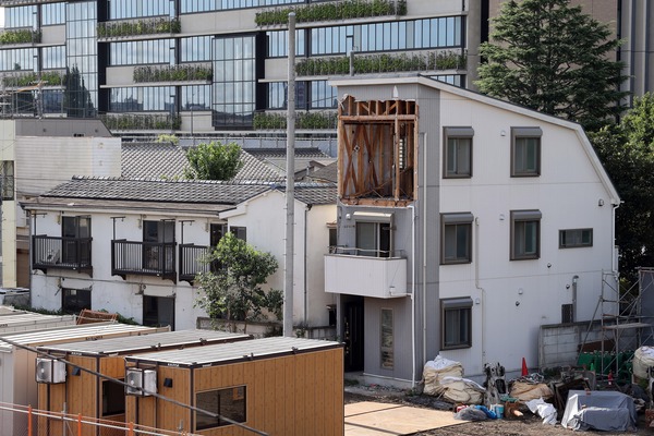 °ÏÄ®ÅìÃ϶èÂè°ì¼ï»Ô³¹ÃϺƳ«È¯»ö¶È BÉßÃÏ