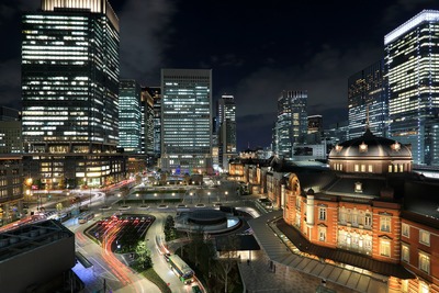 東京駅丸の内駅前広場