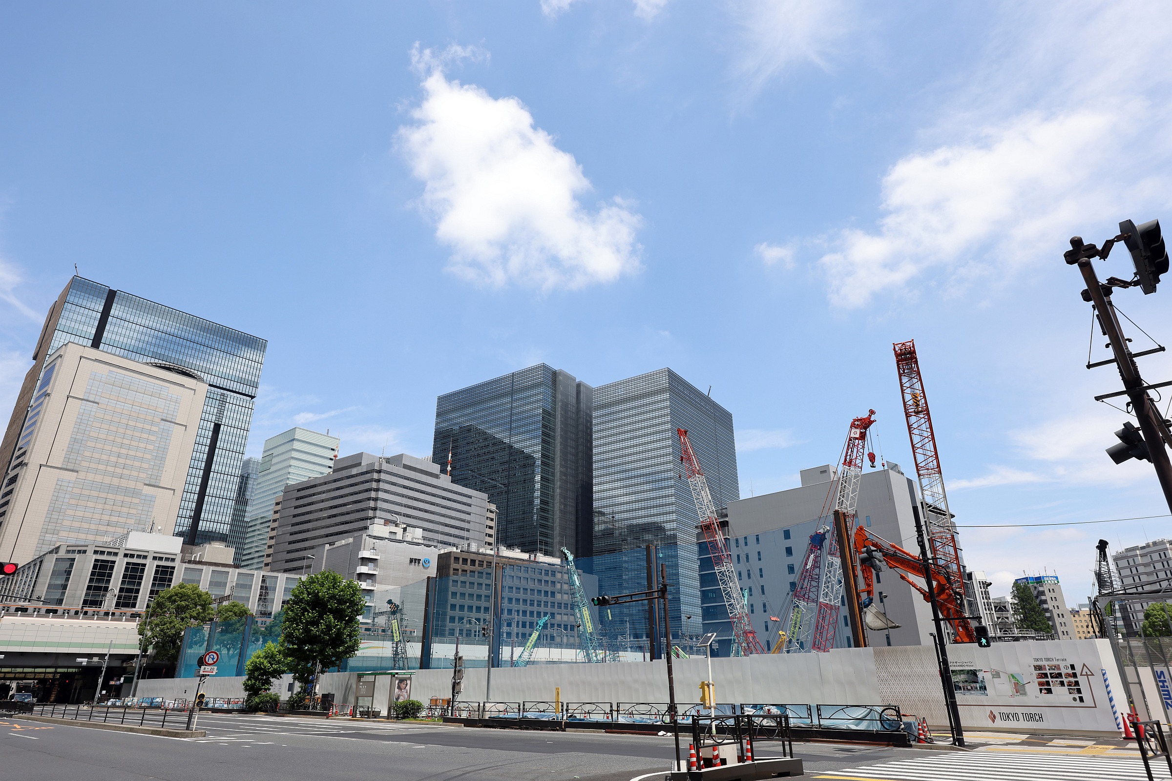 地上62階、高さ385m「Torch Tower（トーチタワー）」の建設状況