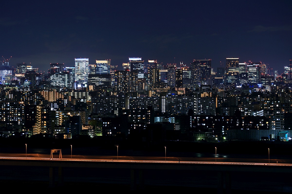 台風一過の東京夜景 16 8 30 超高層マンション 超高層ビル