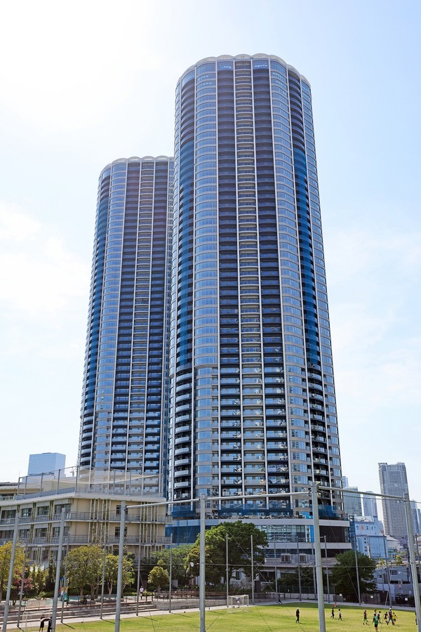 センチュリータワー