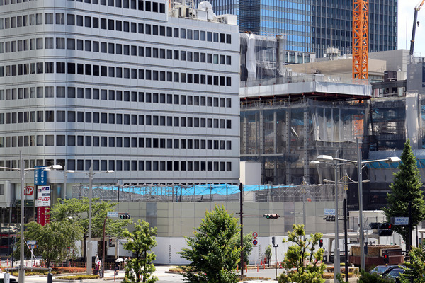 �������Ȭ�Ž���������A�϶�����Գ��ϺƳ�ȯ����