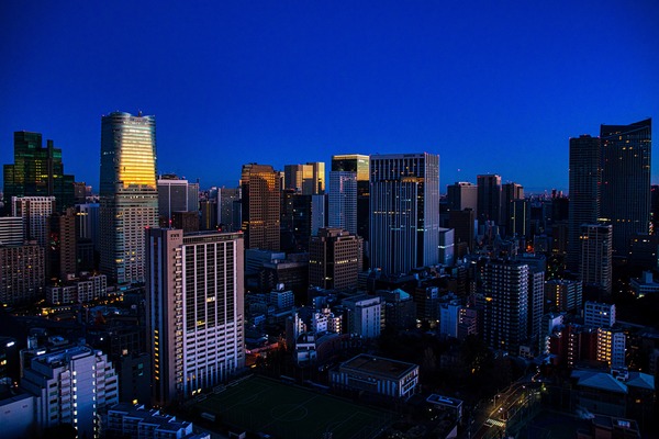 東京タワーから見た夜明けの東京夜景