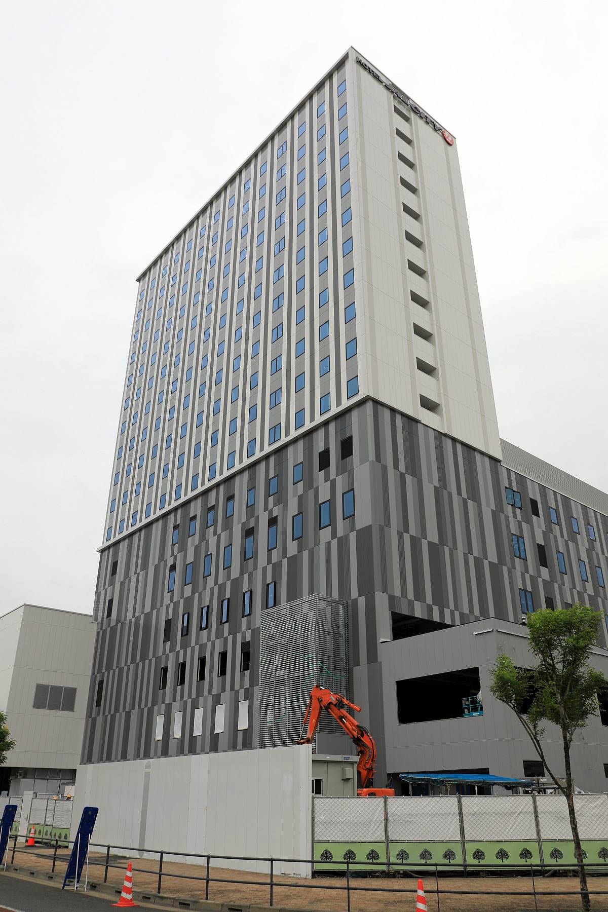 地上17階 ホテルjalシティ東京 豊洲 の建設状況 19 7 13 超高層マンション 超高層ビル
