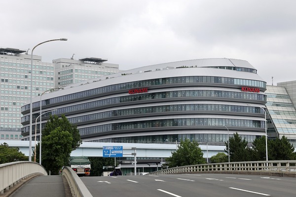 ���ʥߥ��ꥨ���ƥ��֥ե��������٥�