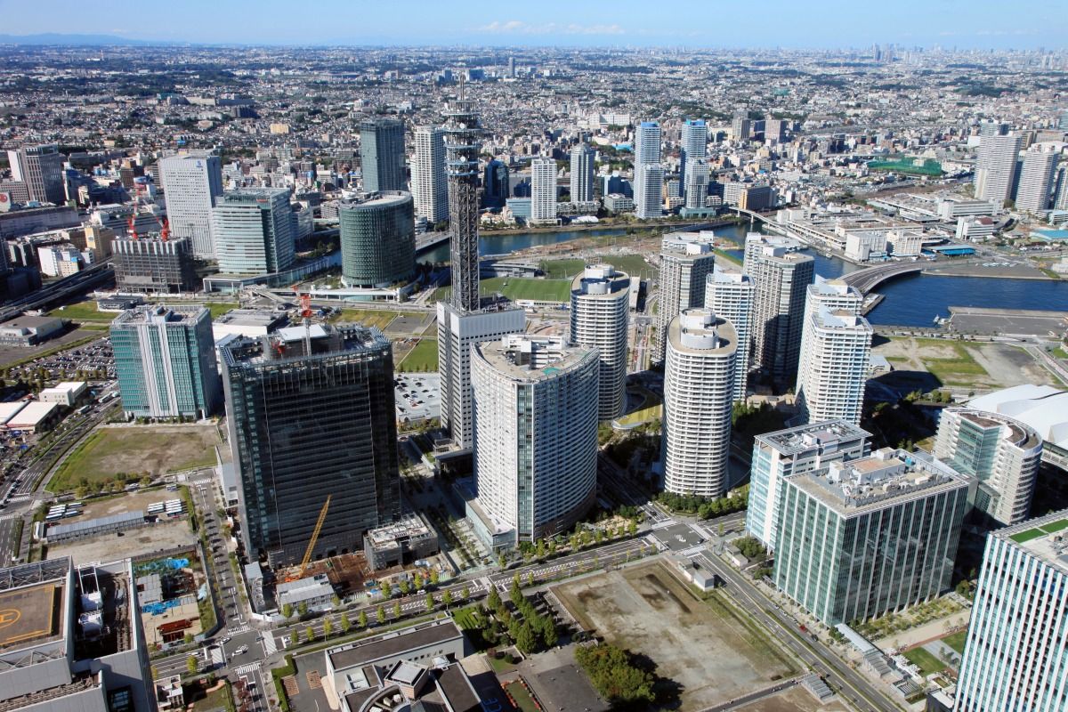 みなとみらいグランドセントラルタワーとmm21地区34街区 超高層マンション 超高層ビル