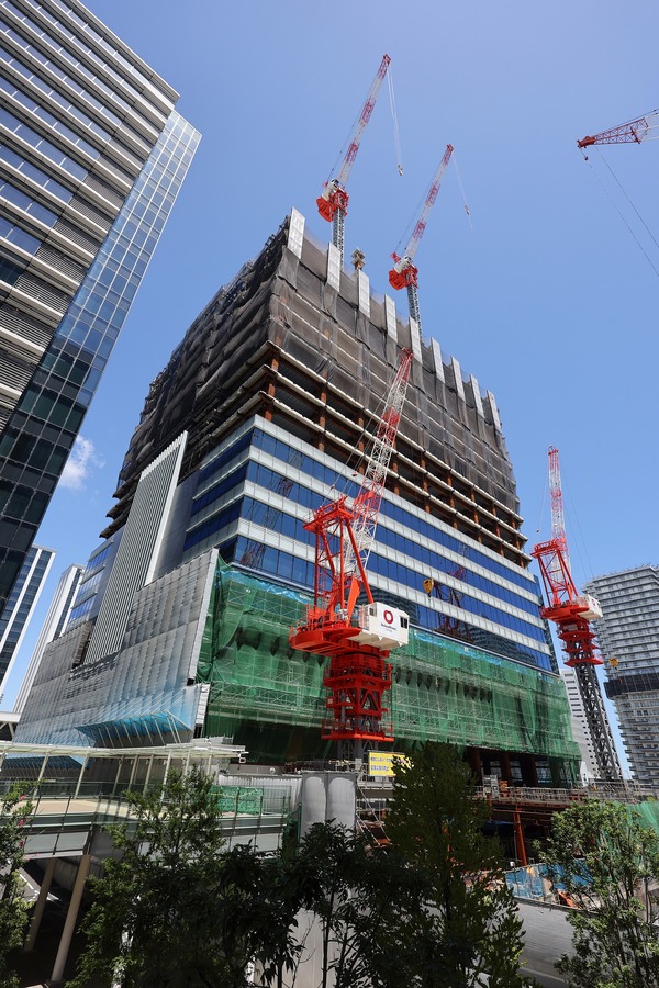 高さ約180m「みなとみらい21中央地区52街区開発事業計画」の建設状況