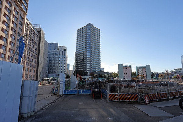 ËÌÀÄ»³»°ÃúÌÜÃ϶è»Ô³¹ÃϺƳ«È¯»ö¶È