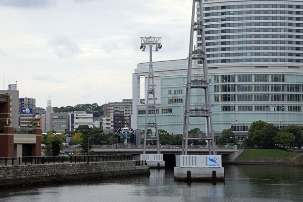 YOKOHAMA AIR CABIN