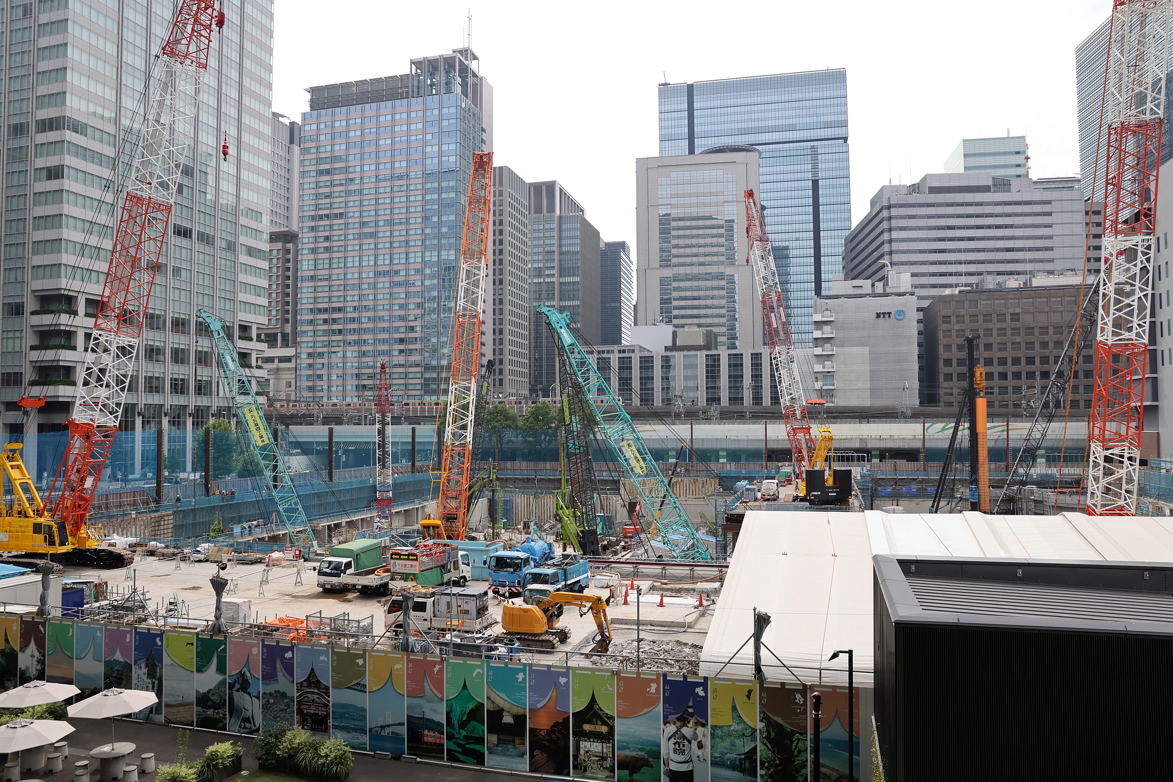 マン　　3台纏め。 地上62階、高さ385m「Torch Tower（トーチタワー）」の建設状況！東京