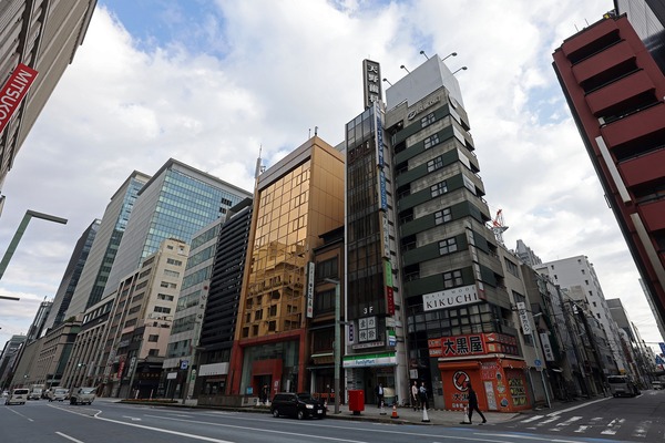 ���ܶ���Į�������϶�����Գ��ϺƳ�ȯ���� A����