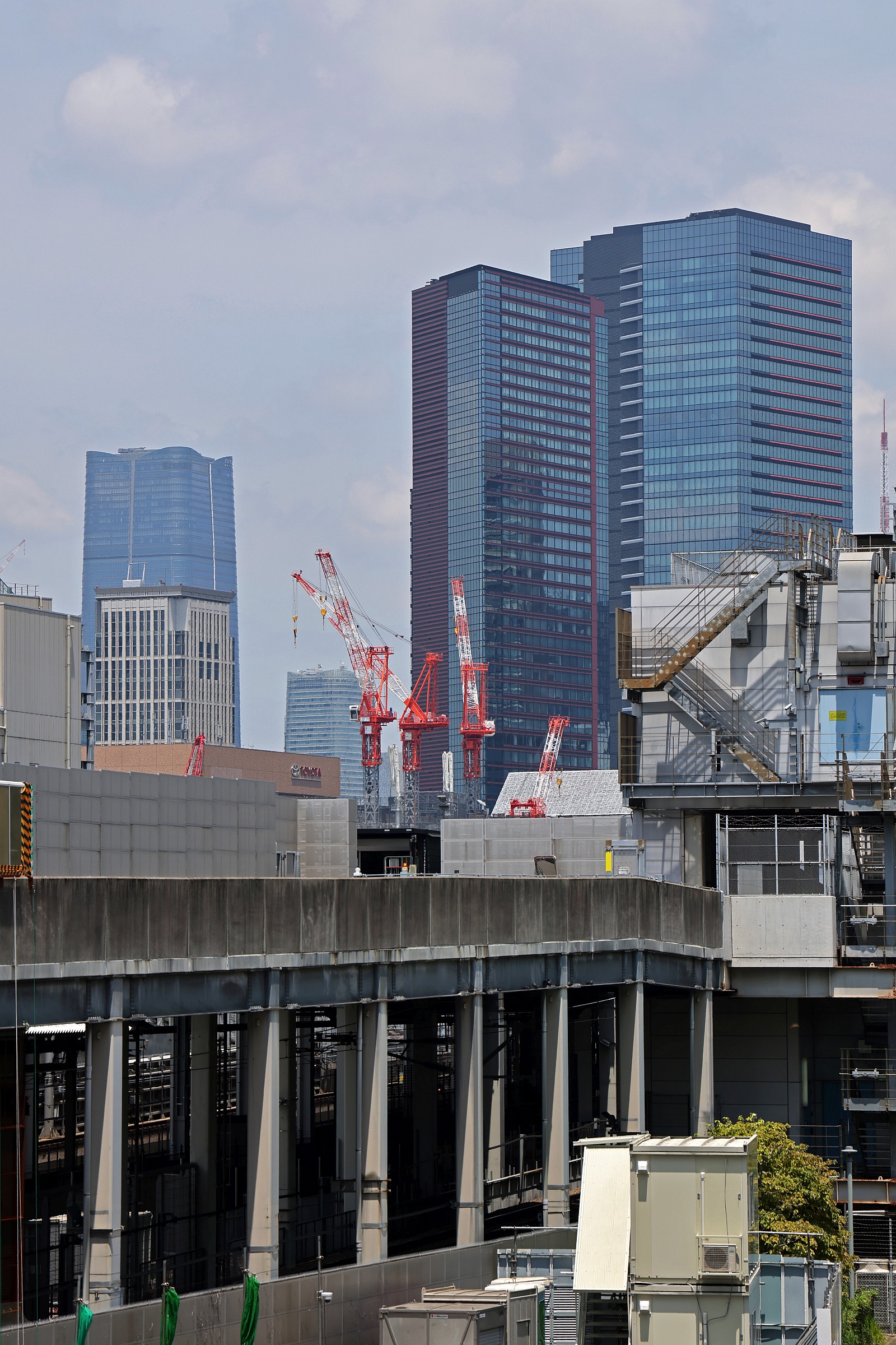 地上44階、高さ172.12m「TAKANAWA GATEWAY CITY RESIDENCE」の 地上44階、高さ172.12m「TAKANAWA GATEWAY CITY RESIDENCE」の