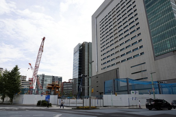 ���ܶ����������϶�����Գ��ϺƳ�ȯ���� C����