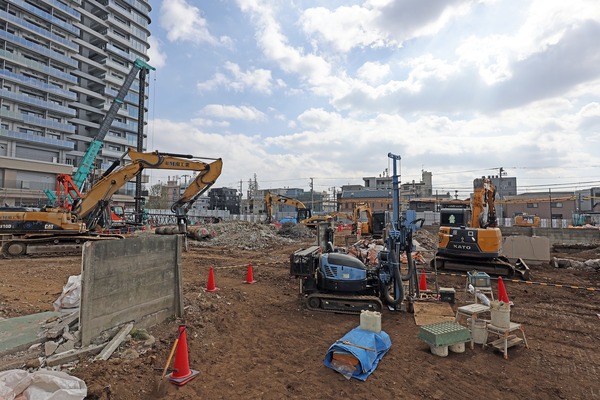 ��Į���϶�����Գ��ϺƳ�ȯ����