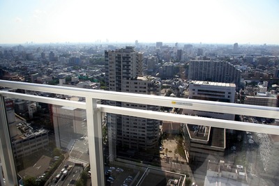 �������ꥢ��������������