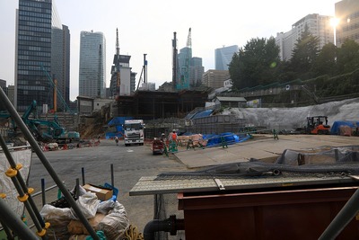 �ۥƥ륪��������� ���ܴ�