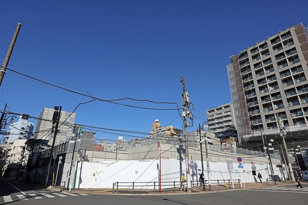 �Ķ��������϶�����Գ��ϺƳ�ȯ���ȡ�A�����