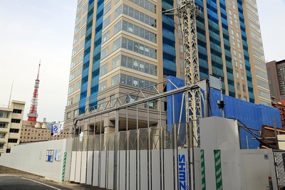 �����쥸�ǥ󥹻���