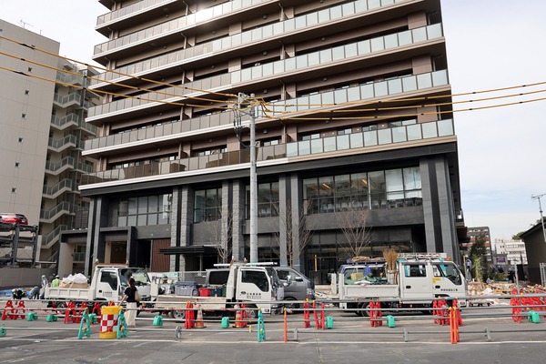 �ɥ�å����������