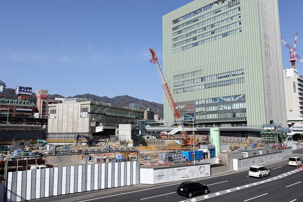 (����)JR���εܿ��إӥ�