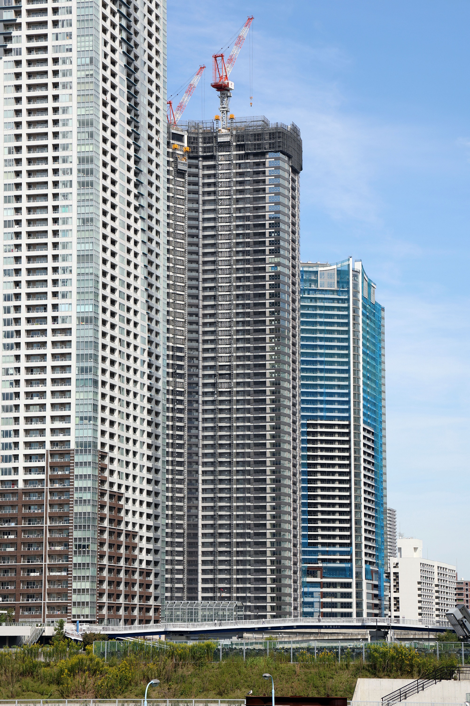 地上45階、最高高さ164.60m「パークタワー勝どきミッド」の建設